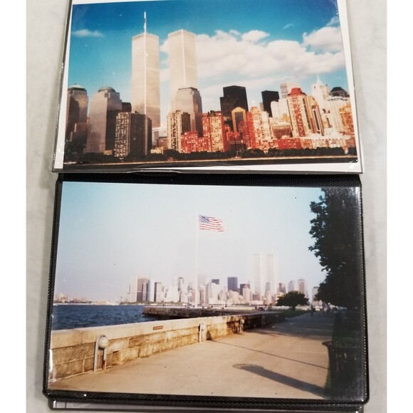 9/11 Twin Towers NYC Memorial Photo Booklet bound - Picture 4 of 5
